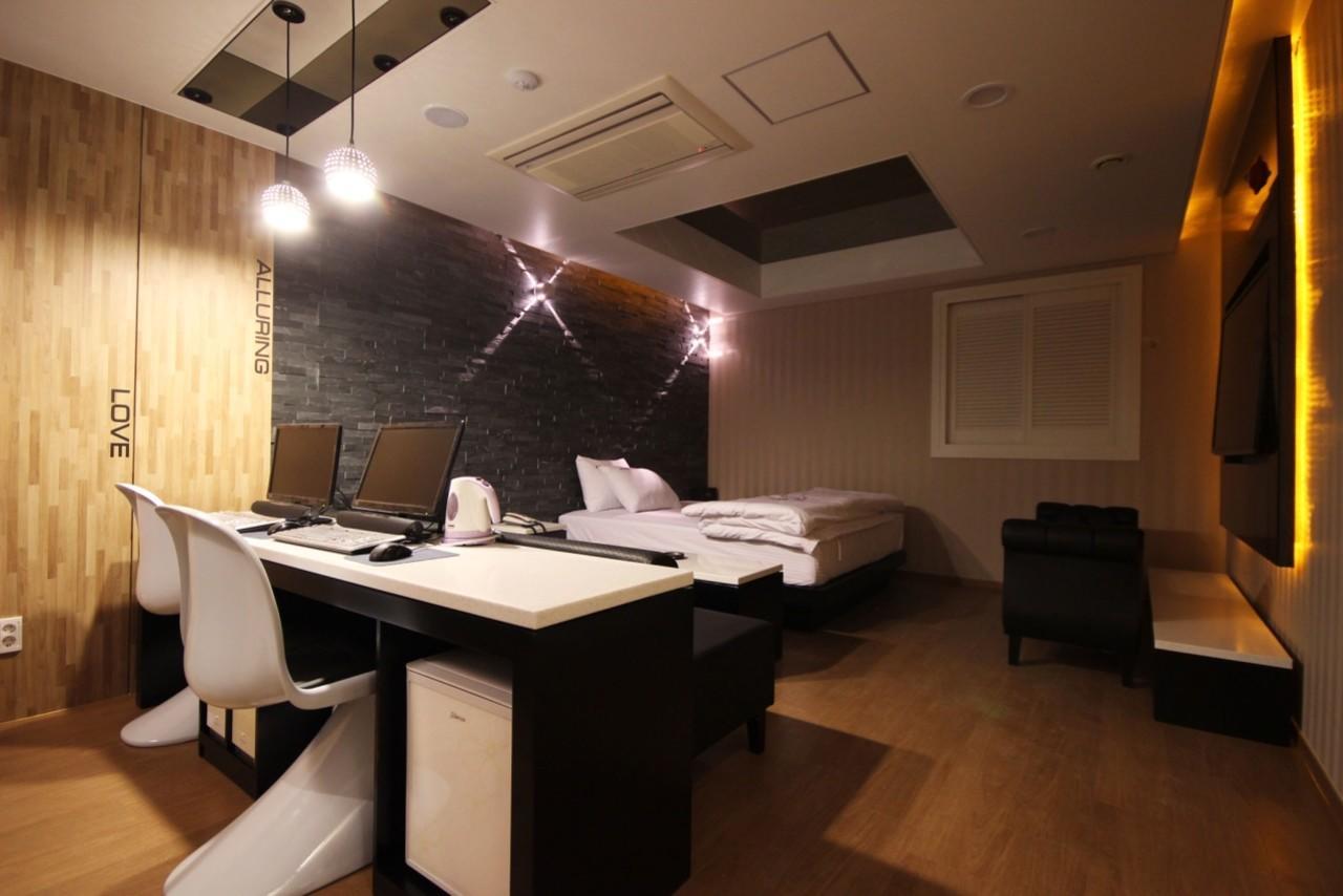 Khan Motel Daegu Exteriör bild